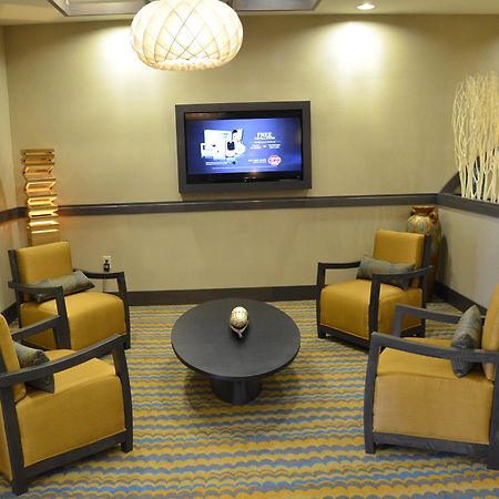 Holiday Inn Express Hotel & Suites Goldsboro - Base Area By Ihg Exteriér fotografie