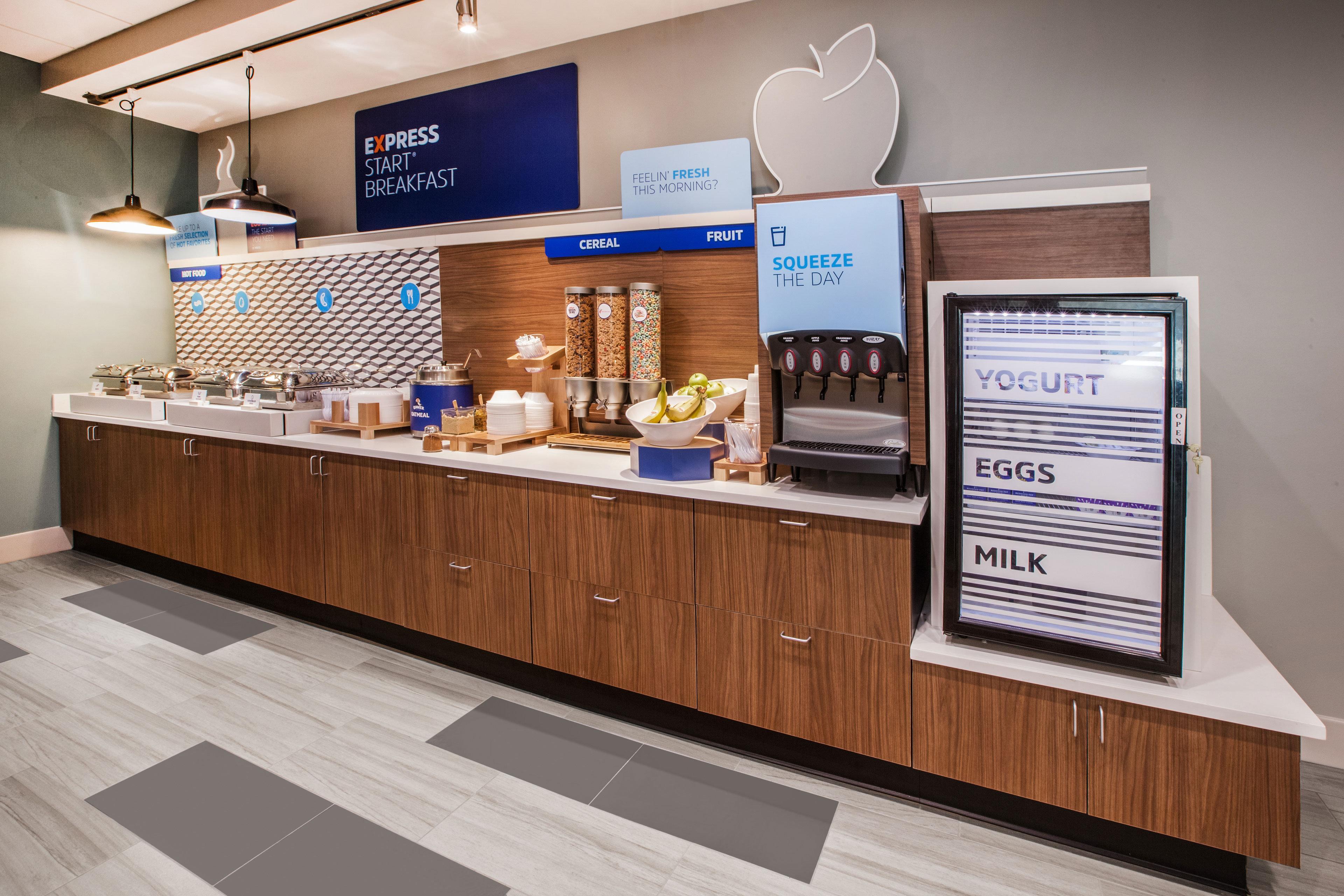 Holiday Inn Express Hotel & Suites Goldsboro - Base Area By Ihg Exteriér fotografie